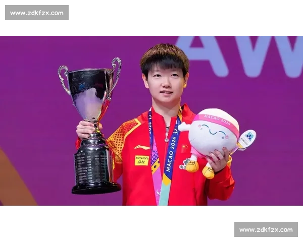 冠军感言太催泪!世界杯官方采访直播间情感大爆发 冠军感言太催泪!世界杯官方采访直播间情感大爆发